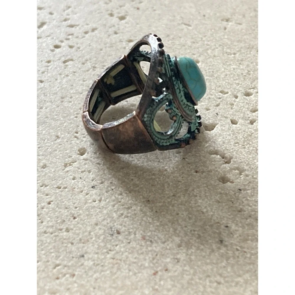 Patina Copper Tone Stretch Ring Size 8 Rustic Artisan Adjustable Faux Turquoise‎